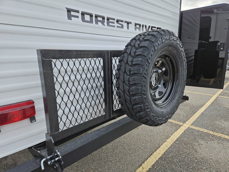 2026 Wolf Pup 17JW Travel Trailer with Rear Bunks for Sale at All